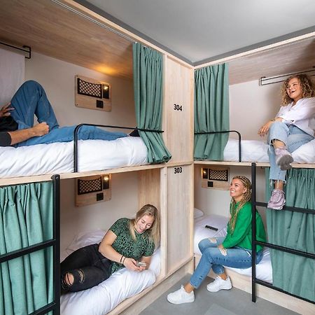 The Bee Hostel Amszterdam Kültér fotó