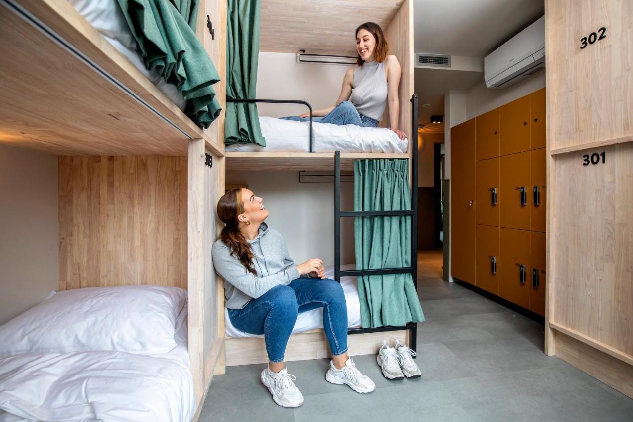 The Bee Hostel Amszterdam Kültér fotó