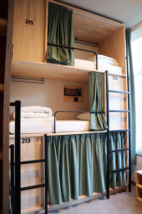 The Bee Hostel Amszterdam Kültér fotó